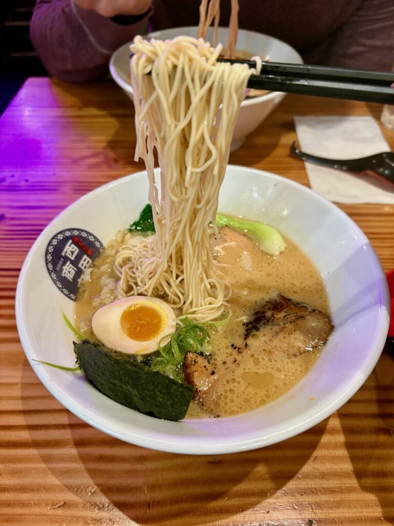 White Ramen